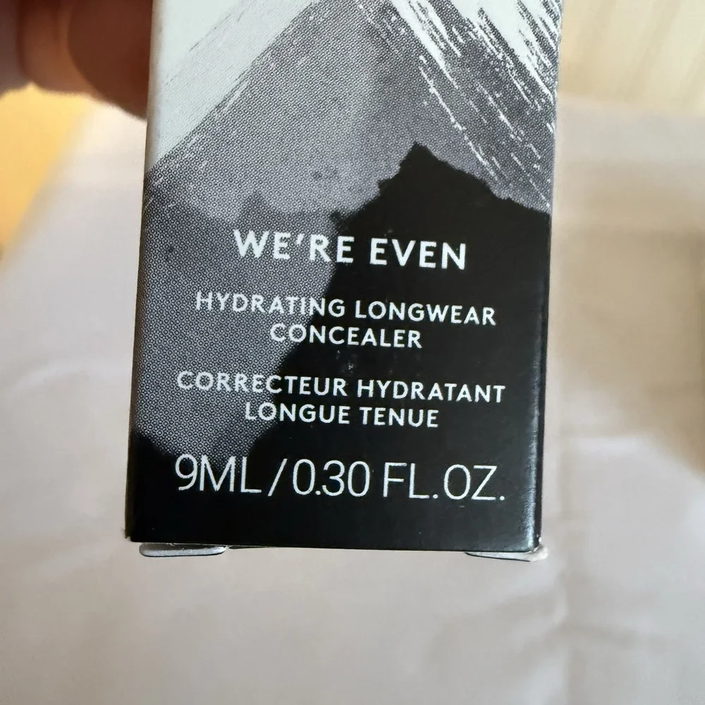 Fenty Beauty We're Even 470W Hydrating Longwear Concealer 0.30oz/9ml New W Box